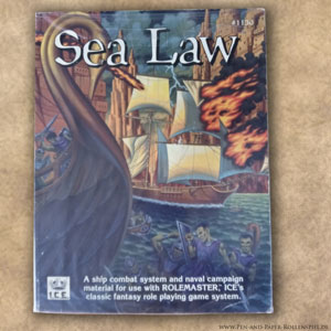 Das Cover des Sea Law der Rolemaster 2nd Edition zeigt eine Seeschlacht mit mehreren Schiffen, Kriegern und einem brennenden Segel.