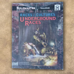 Das Titelbild der Spielhilfe Races & Cultures Underground Races zeigt einen in einer Höhle kämpfenden Zwerg.